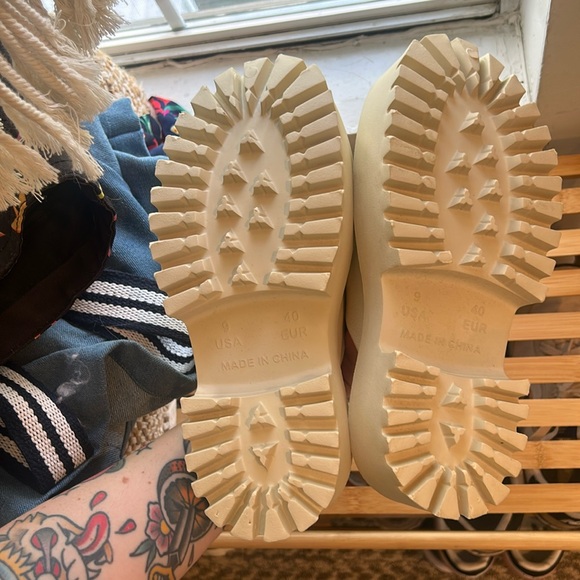 Jeffrey Campbell Bae Platform Mules - Picture 3 of 4